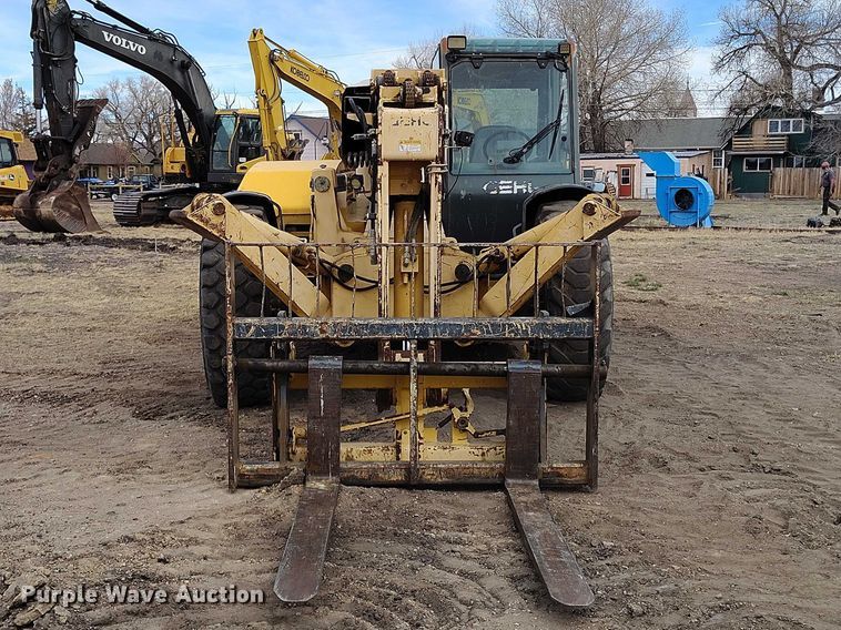 image for item EC8975 2008 Gehl DL11-55 telehandler