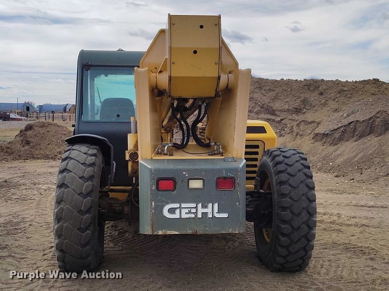 image for item EC8975 2008 Gehl DL11-55 telehandler