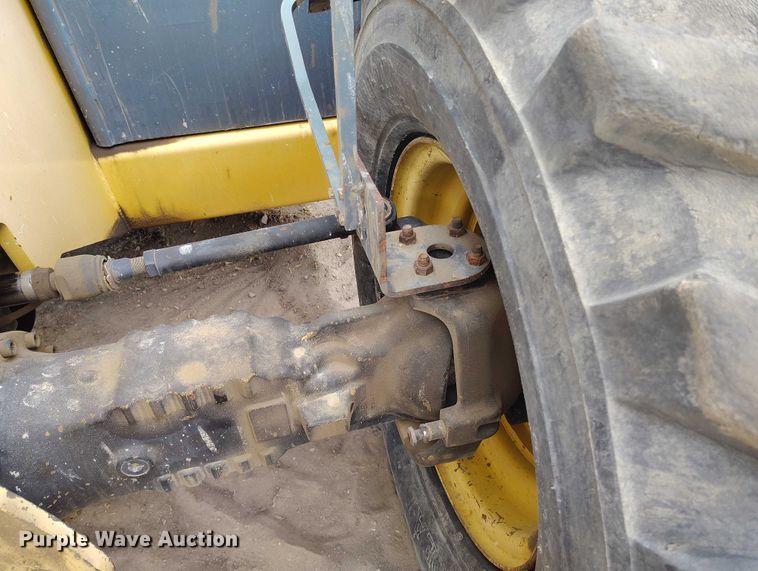 image for item EC8975 2008 Gehl DL11-55 telehandler