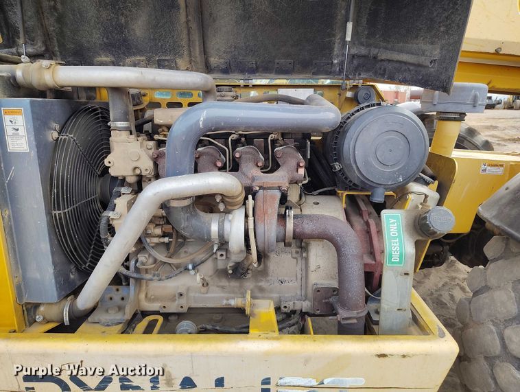 image for item EC8975 2008 Gehl DL11-55 telehandler