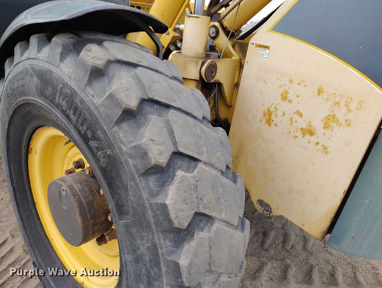 image for item EC8975 2008 Gehl DL11-55 telehandler