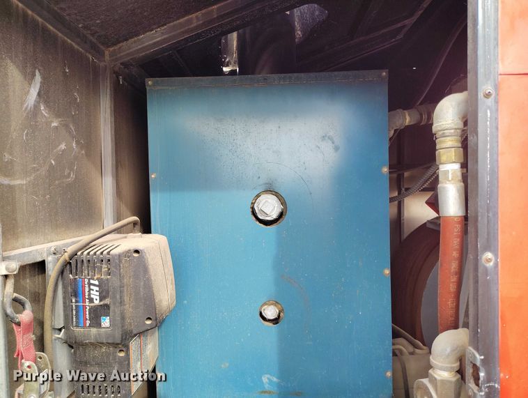 image for item EC8976 1997 Ground Heaters Inc E3000  ground heater