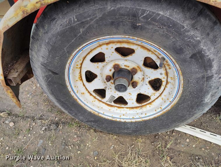 image for item EC8976 1997 Ground Heaters Inc E3000  ground heater