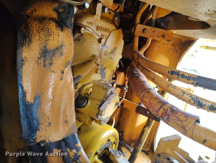 image for item EC8977 1988 Case 621 wheel loader