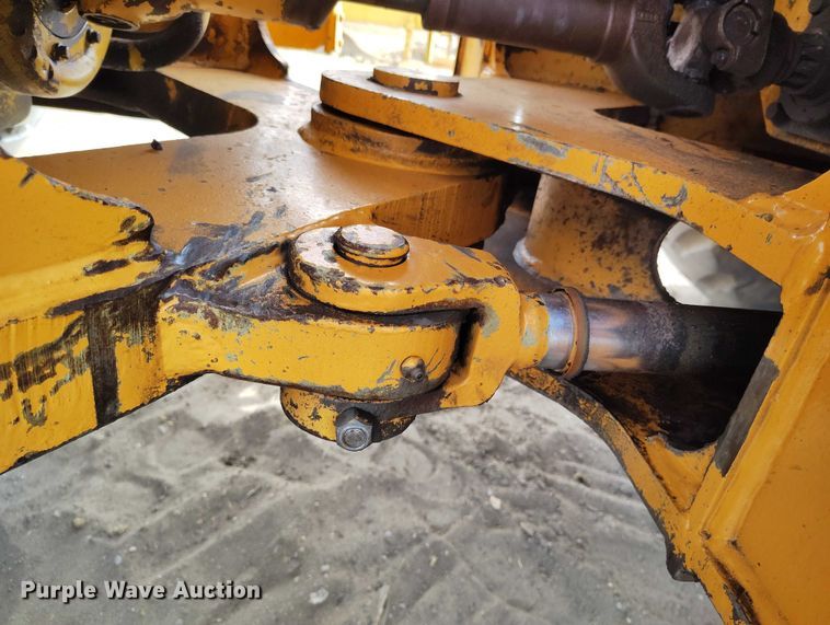 image for item EC8977 1988 Case 621 wheel loader