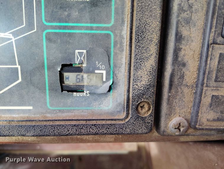 image for item EC8977 1988 Case 621 wheel loader