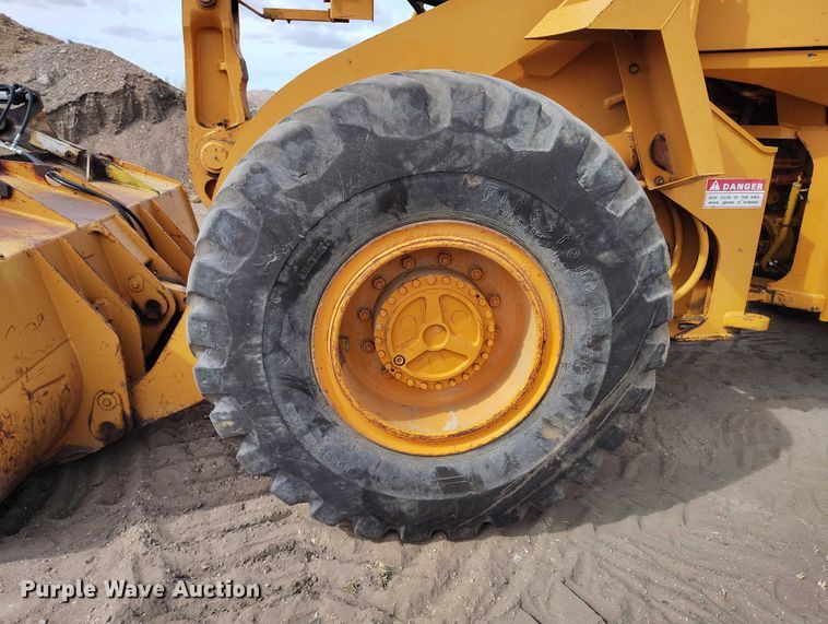 image for item EC8977 1988 Case 621 wheel loader