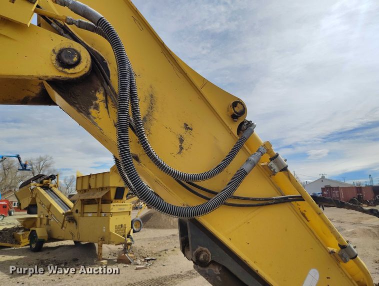 image for item EC8981 2015 Kobelco SK140SRLC-3 mini excavator