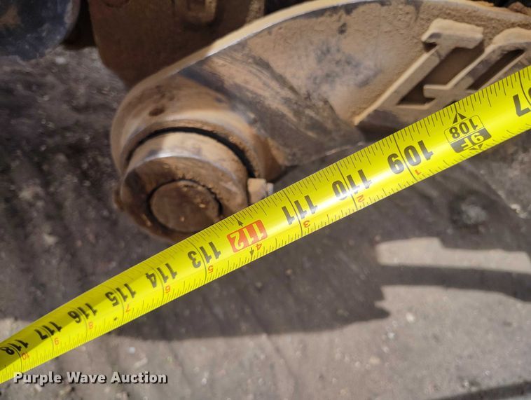 image for item EC8981 2015 Kobelco SK140SRLC-3 mini excavator