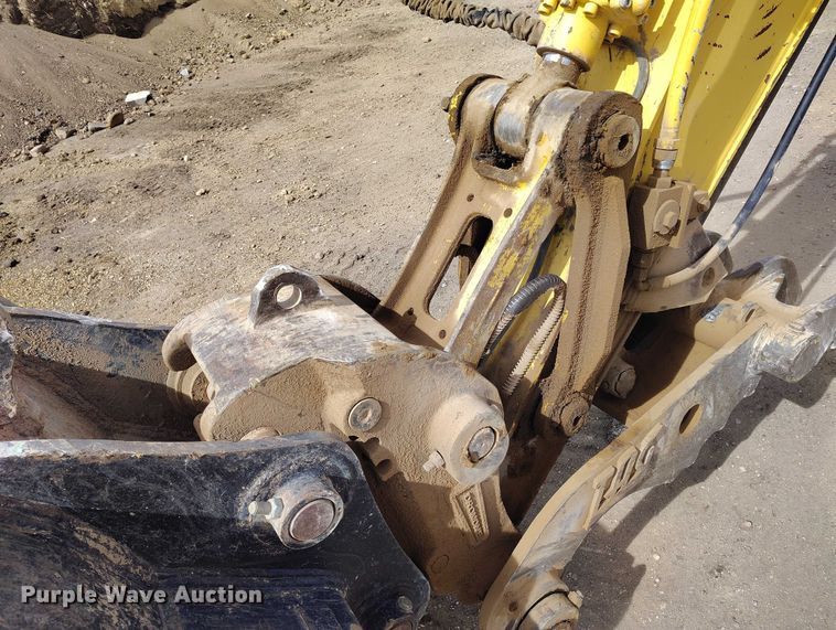 image for item EC8981 2015 Kobelco SK140SRLC-3 mini excavator