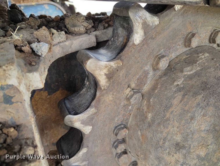 image for item EC8981 2015 Kobelco SK140SRLC-3 mini excavator