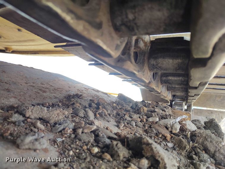 image for item EC8981 2015 Kobelco SK140SRLC-3 mini excavator