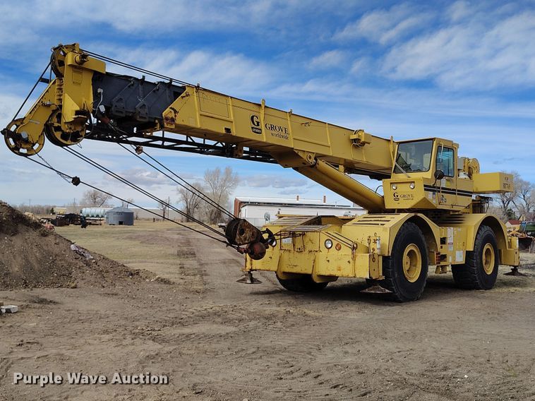 image for item EC8983 1993 Grove RT745 crane