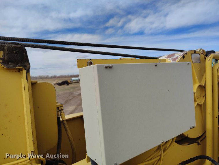 image for item EC8983 1993 Grove RT745 crane