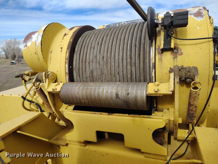 image for item EC8983 1993 Grove RT745 crane