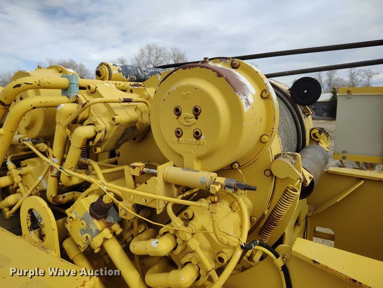 image for item EC8983 1993 Grove RT745 crane