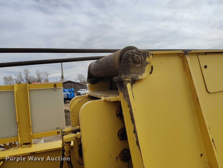 image for item EC8983 1993 Grove RT745 crane