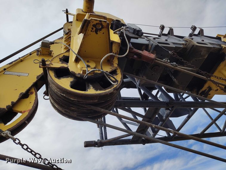 image for item EC8983 1993 Grove RT745 crane