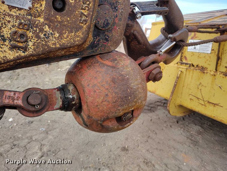 image for item EC8983 1993 Grove RT745 crane