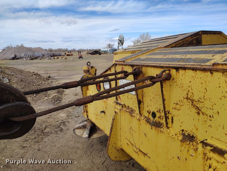 image for item EC8983 1993 Grove RT745 crane