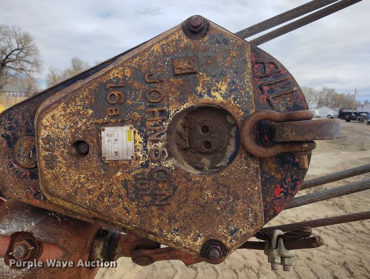 image for item EC8983 1993 Grove RT745 crane