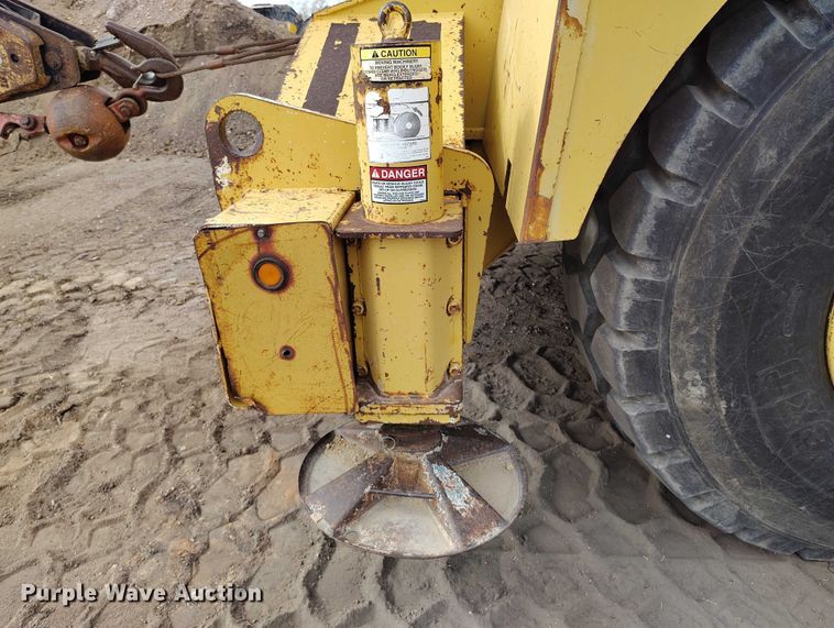 image for item EC8983 1993 Grove RT745 crane