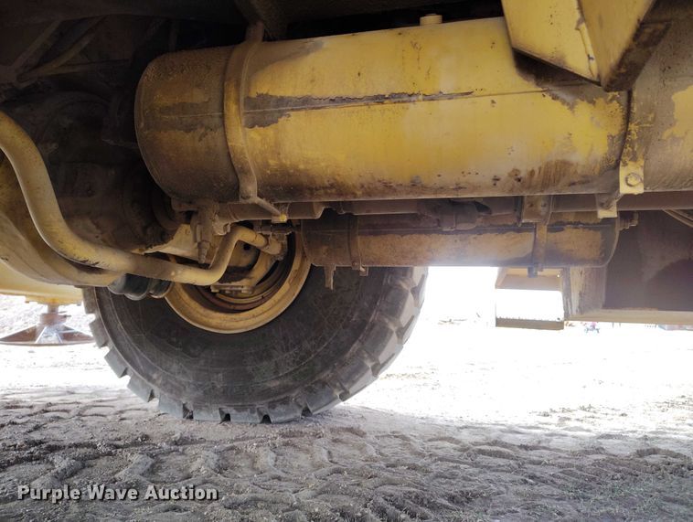 image for item EC8983 1993 Grove RT745 crane