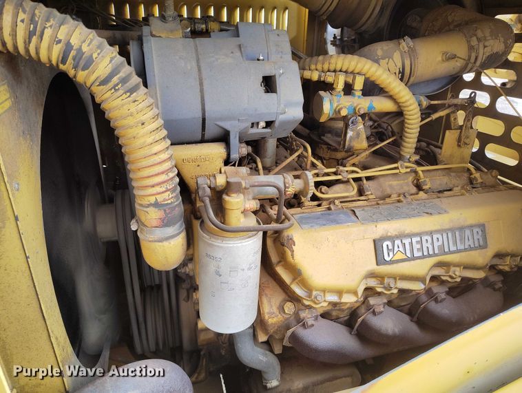 image for item EC8983 1993 Grove RT745 crane