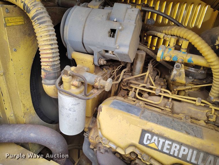 image for item EC8983 1993 Grove RT745 crane