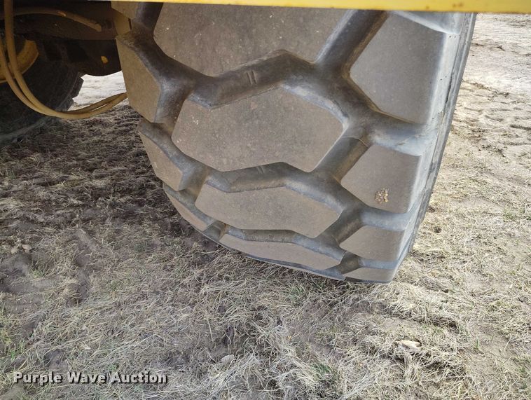 image for item EC8983 1993 Grove RT745 crane