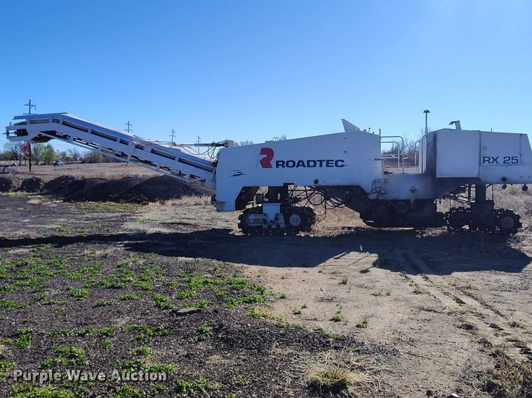 image for item EC8984 1991 Roadtec RX-25 milling machine