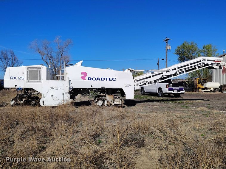 image for item EC8984 1991 Roadtec RX-25 milling machine