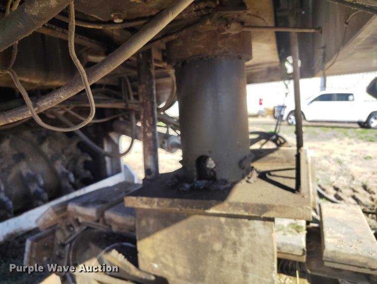 image for item EC8984 1991 Roadtec RX-25 milling machine