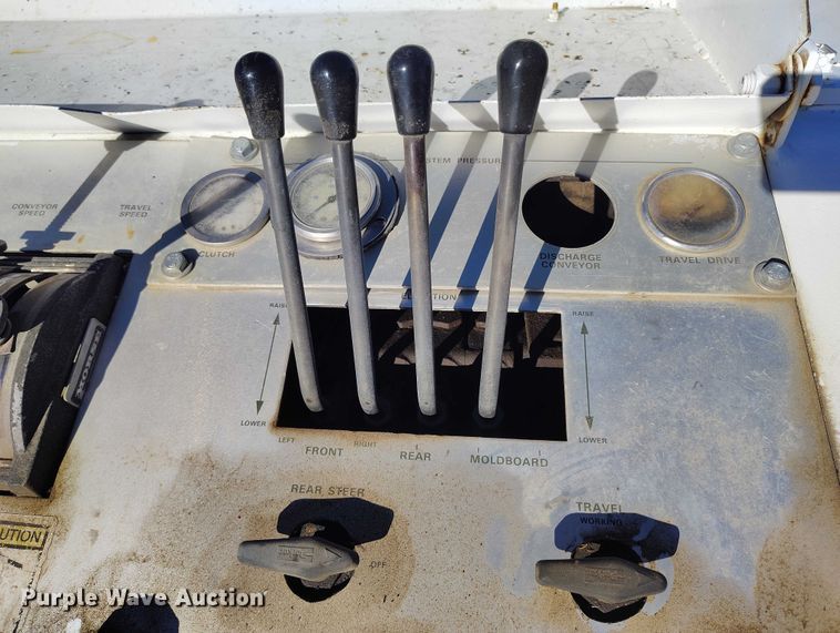 image for item EC8984 1991 Roadtec RX-25 milling machine