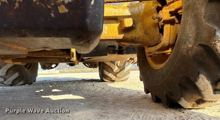 image for item ED2449 2015 Caterpillar 420F2 IT backhoe