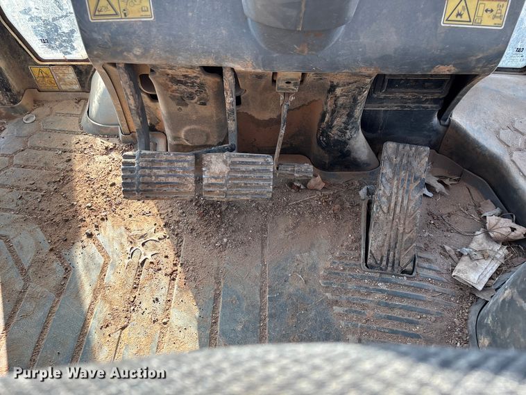 image for item ED2449 2015 Caterpillar 420F2 IT backhoe