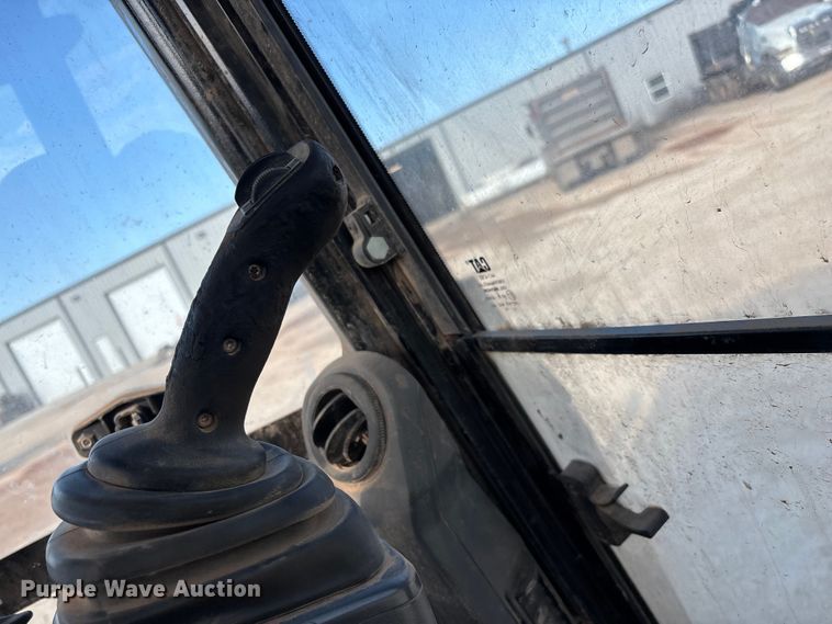 image for item ED2449 2015 Caterpillar 420F2 IT backhoe