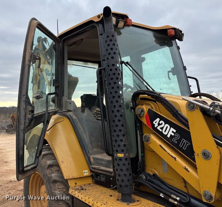 image for item ED2449 2015 Caterpillar 420F2 IT backhoe