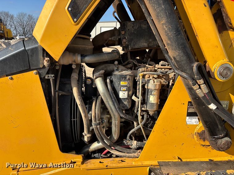 image for item ED2449 2015 Caterpillar 420F2 IT backhoe
