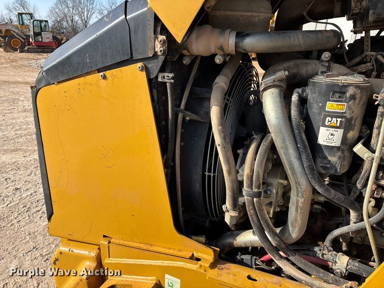 image for item ED2449 2015 Caterpillar 420F2 IT backhoe