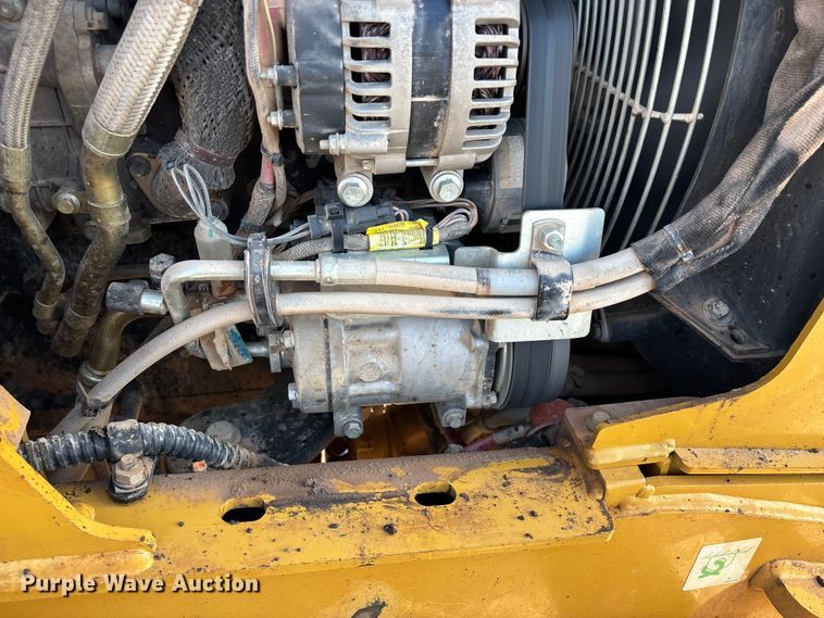 image for item ED2449 2015 Caterpillar 420F2 IT backhoe