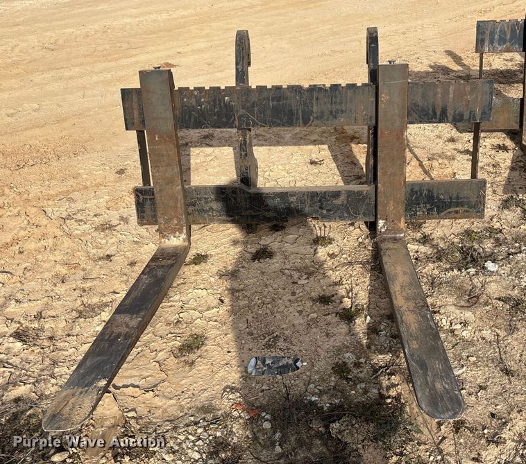 image for item ED2449 2015 Caterpillar 420F2 IT backhoe