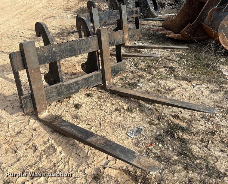 image for item ED2449 2015 Caterpillar 420F2 IT backhoe