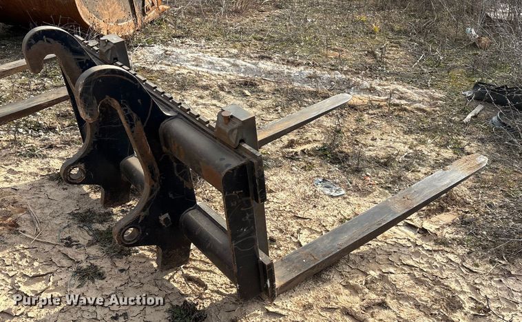 image for item ED2449 2015 Caterpillar 420F2 IT backhoe