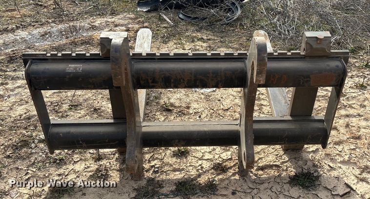 image for item ED2449 2015 Caterpillar 420F2 IT backhoe