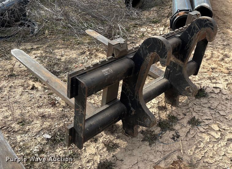 image for item ED2449 2015 Caterpillar 420F2 IT backhoe