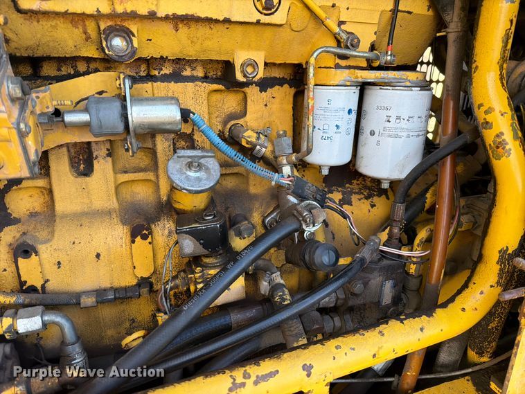 image for item ED5179 2000 New Holland RG170 motor grader