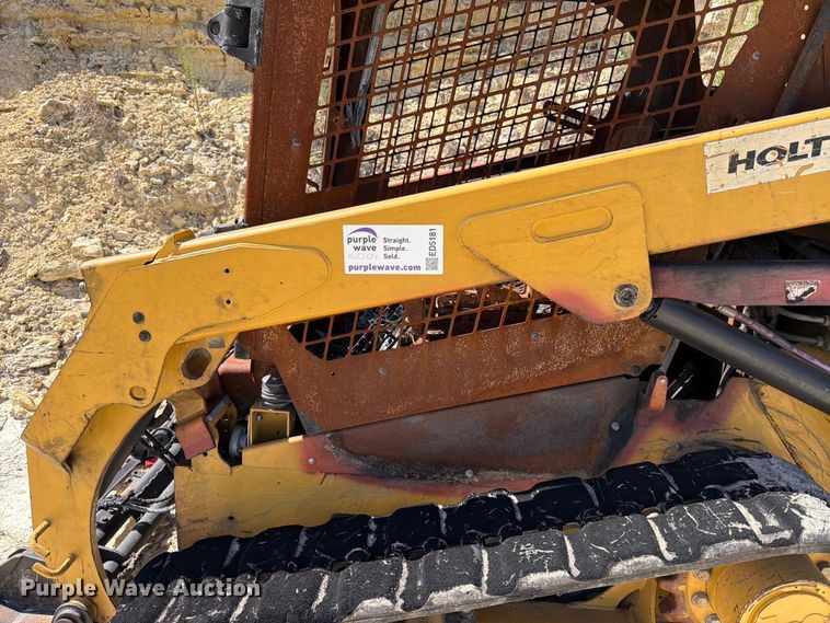 image for item ED5181 2019 Caterpillar 259D tracked skid steer loader