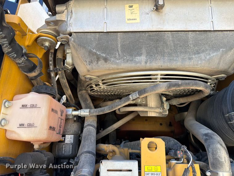 image for item ED5181 2019 Caterpillar 259D tracked skid steer loader