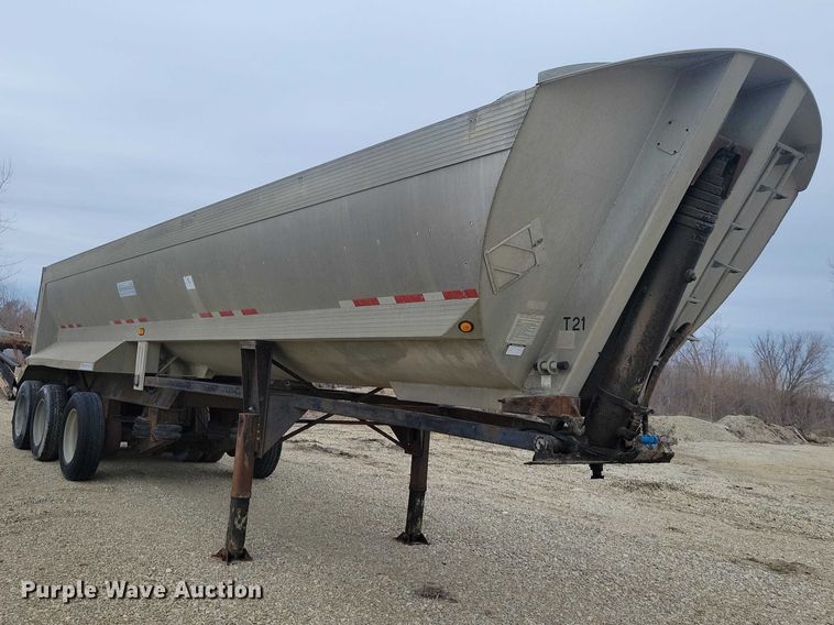 image for item EE0911 1992 Alumatech end dump trailer